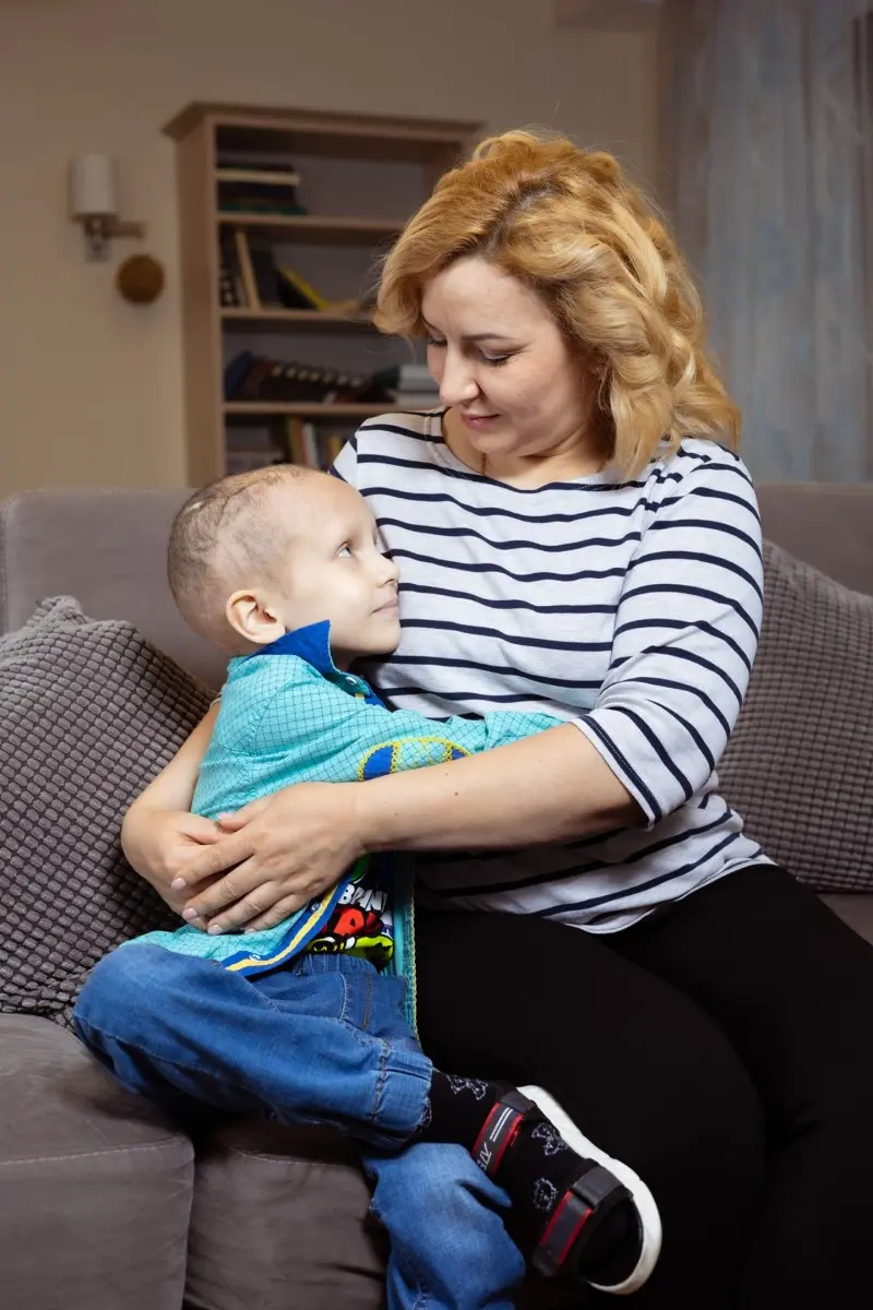 Быть вместе во время болезни ребенка – истории мам из Семейного дома